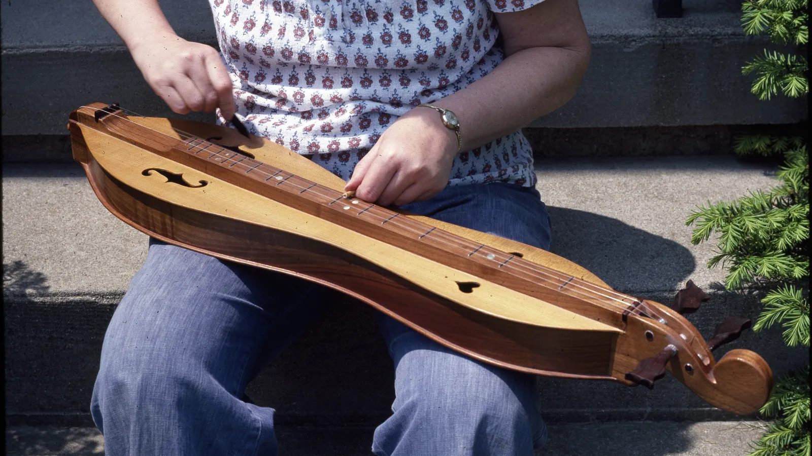 Ellen Longenecker with dulcimer. Photograph from Connie Higdon's survey of potential festival participants.